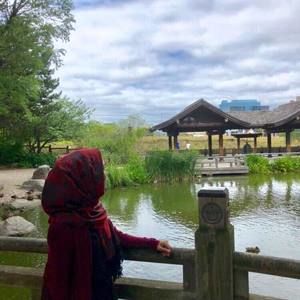 Meet your Posher, Noor